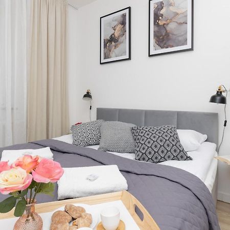 Warsaw Portofino Apartment By Noclegi Renters エクステリア 写真
